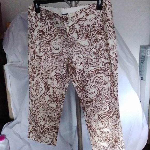 GAP Pants - Gap Stretch Capri Size 14 Paisley Cream & Brown